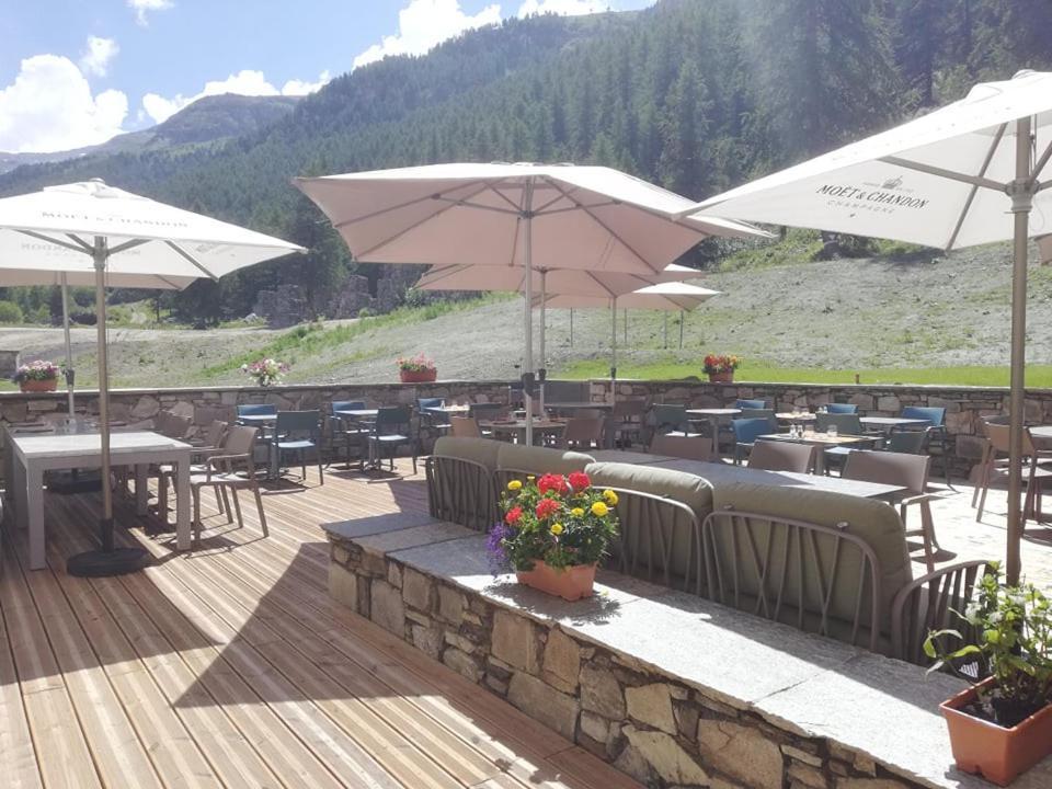 Hotel Mont-Blanc Val D'Isere Exterior photo