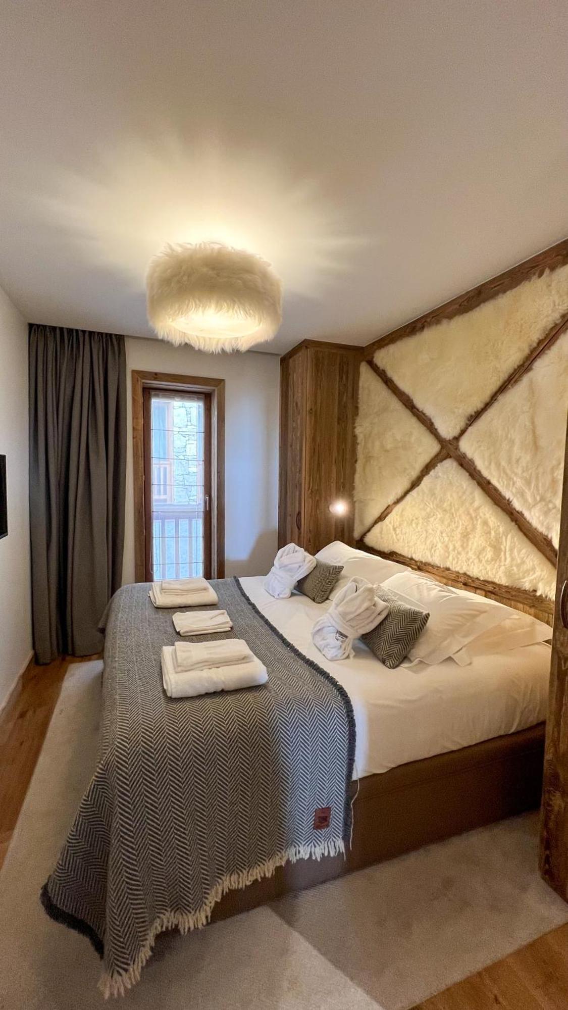 Hotel Mont-Blanc Val D'Isere Exterior photo